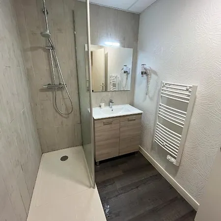 Le Rocher Du Cerf Hotel 2*