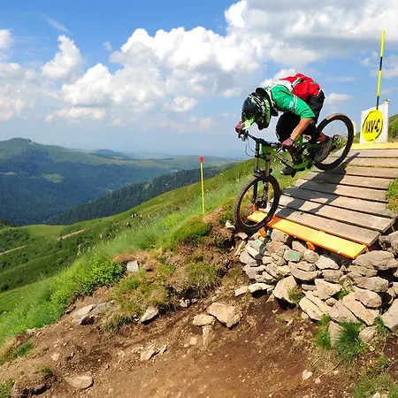 Hotel Le Rocher Du Cerf 2*