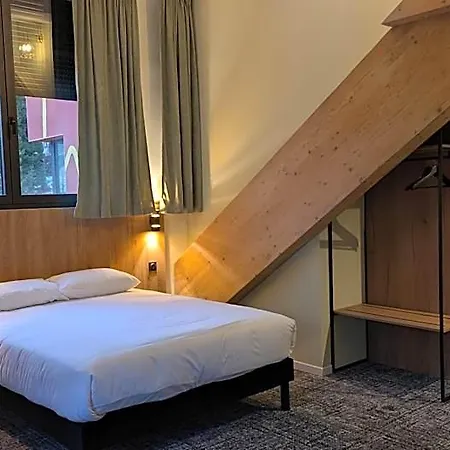 Otel Le Rocher Du Cerf 3*