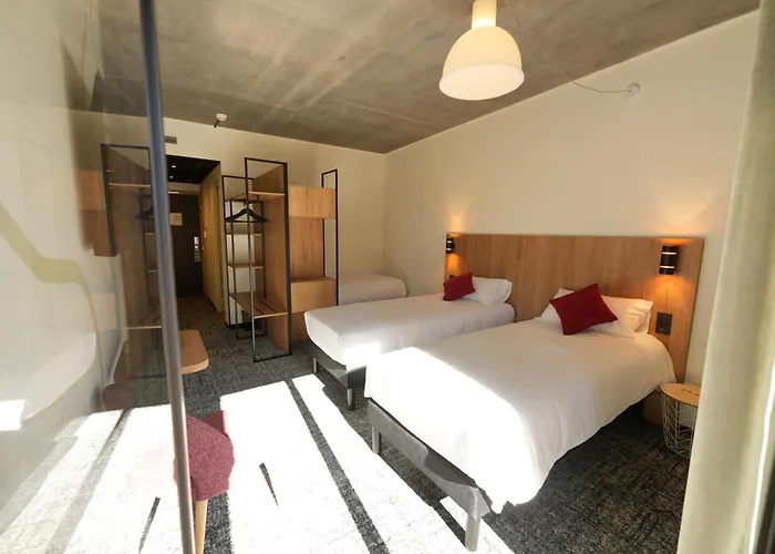 Le Rocher Du Cerf 2*